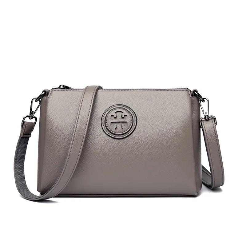 Versatile PU Crossbody Bag for Women Stylish High Quality Brand Design Zipper Solid Color Pattern Casual Daily Use Shoulder Bag