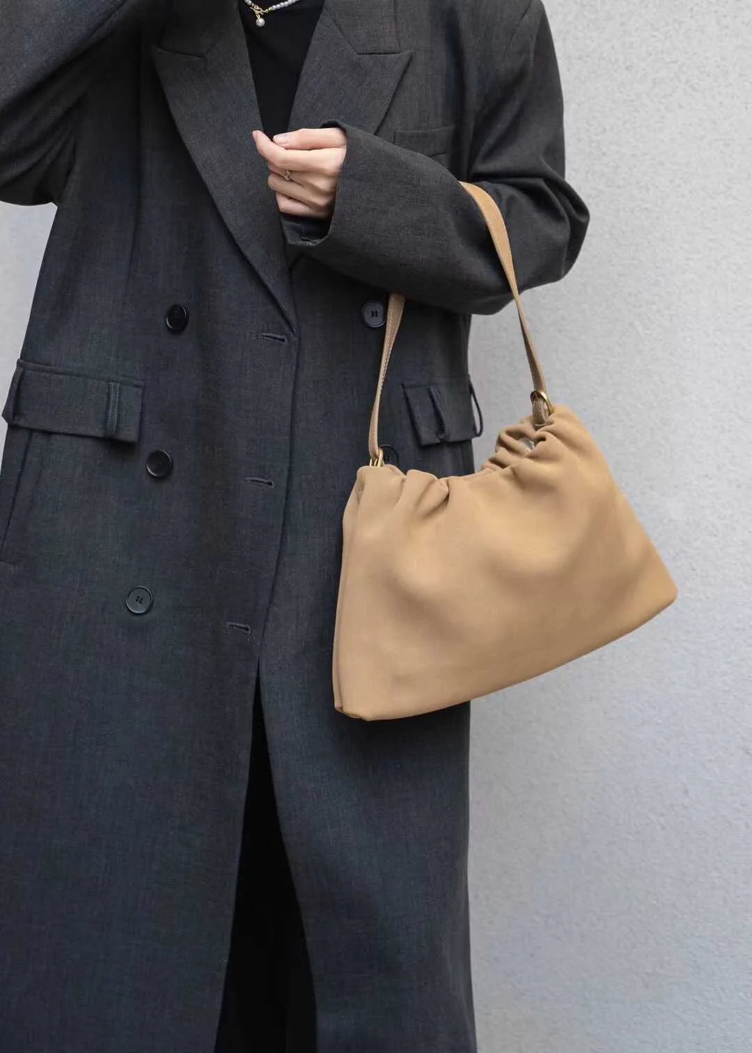 Ruched Korean Kakhi Coffee Designer Armpit Shoulder Bag 2 Straps Real Matte Suede Cow Leather Women Handbag 2025 Chamois Tote
